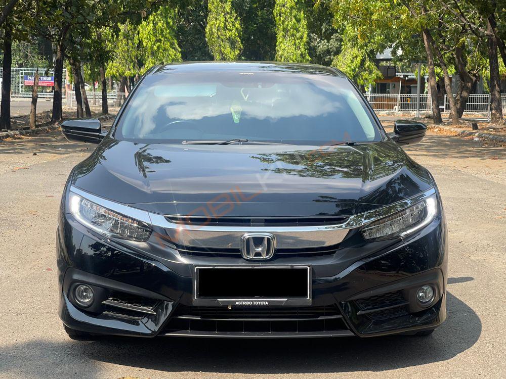 Mobil Honda Civic Sedan 2017