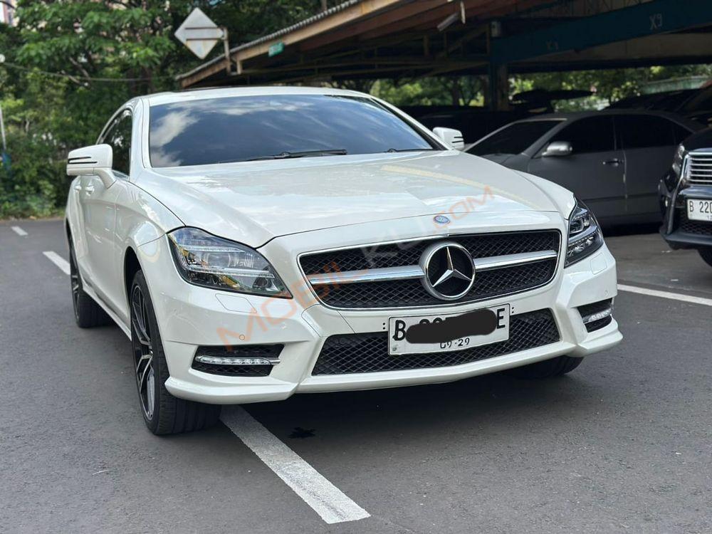 Mobil Mercedes-Benz CLS 2013