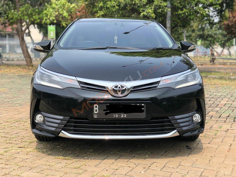 Mobil Toyota Corolla 2018
