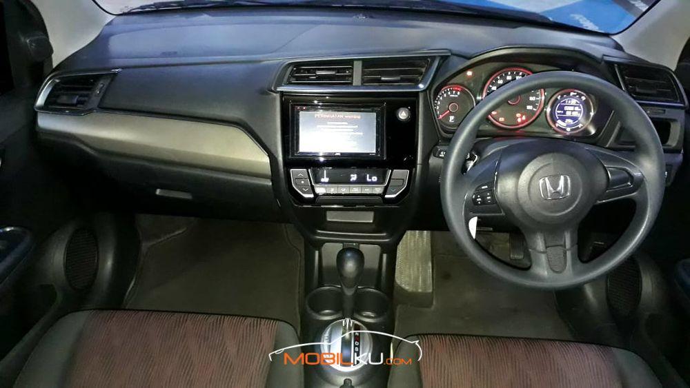 Mobil Honda Mobilio 2017