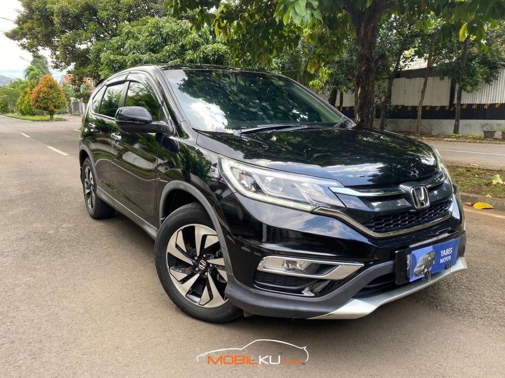 Mobil Honda CR-V 2016
