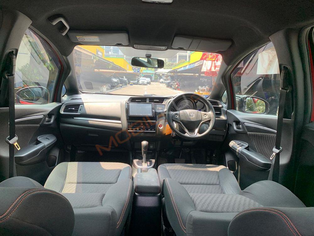 Mobil Honda Jazz 2018