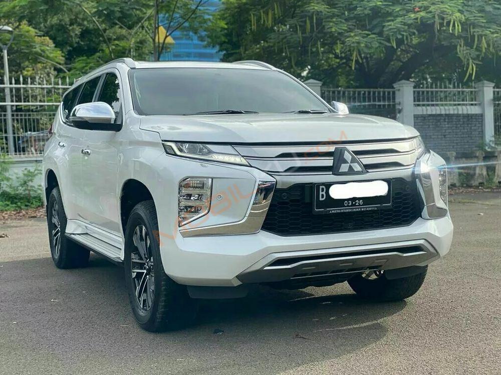 Mobil Mitsubishi Pajero Sport 2021