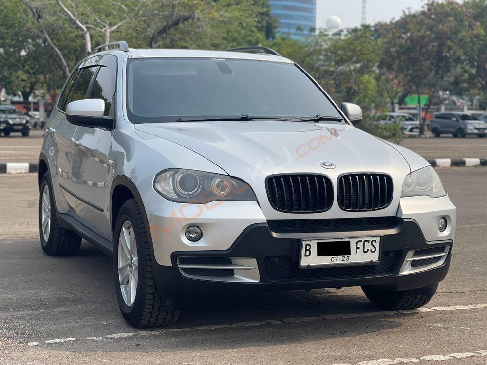 Mobil BMW X5 2008