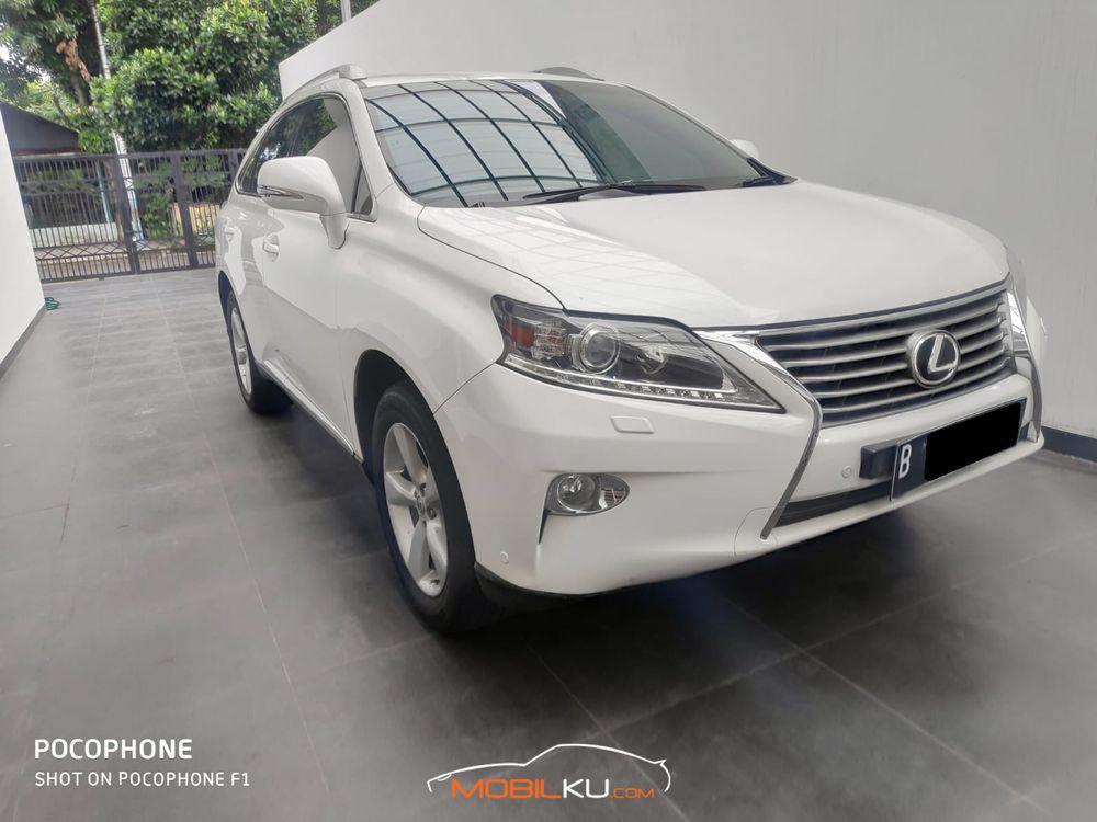 Mobil Lexus RX 2014