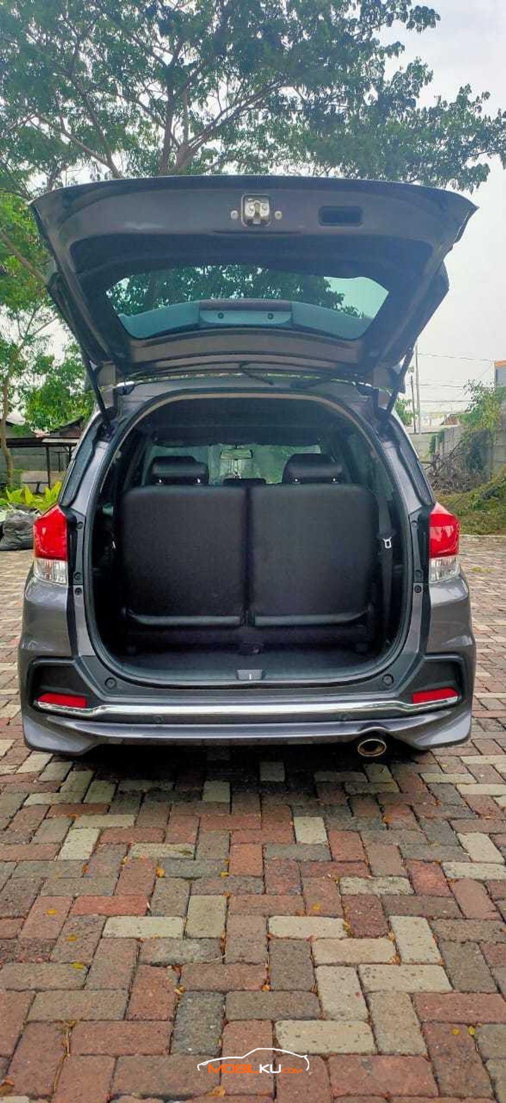 Mobil Honda Mobilio 2017