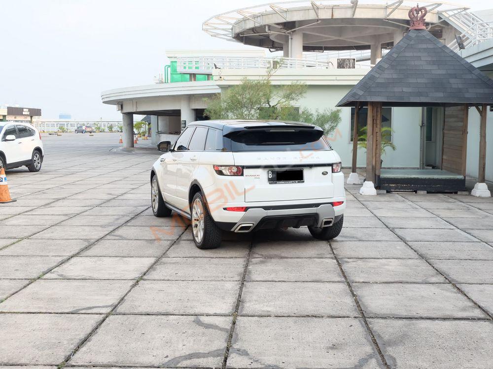 Mobil Range Rover Evoque 2014