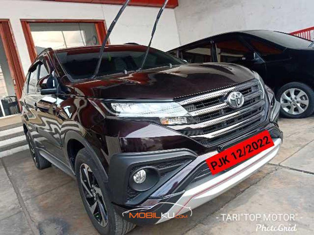 Mobil Toyota Rush 2018