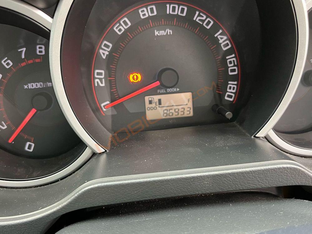 Mobil Toyota Rush 2016