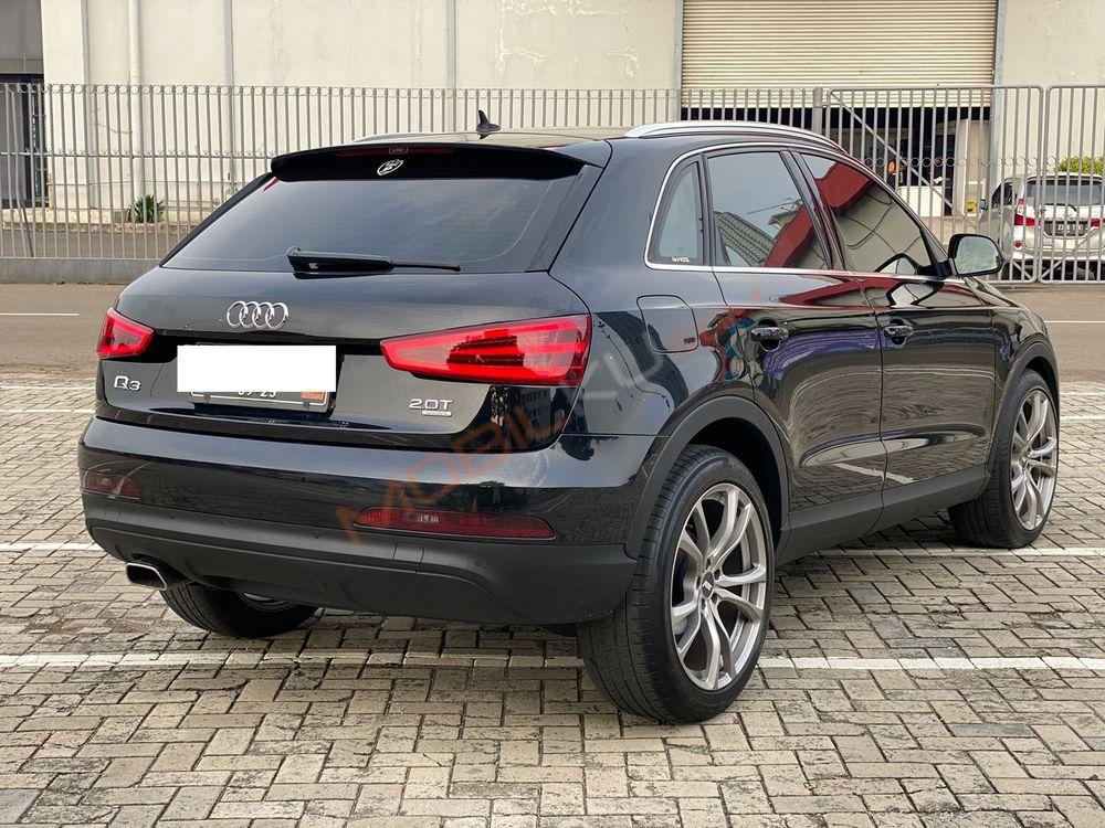 Mobil Audi Q3 2014