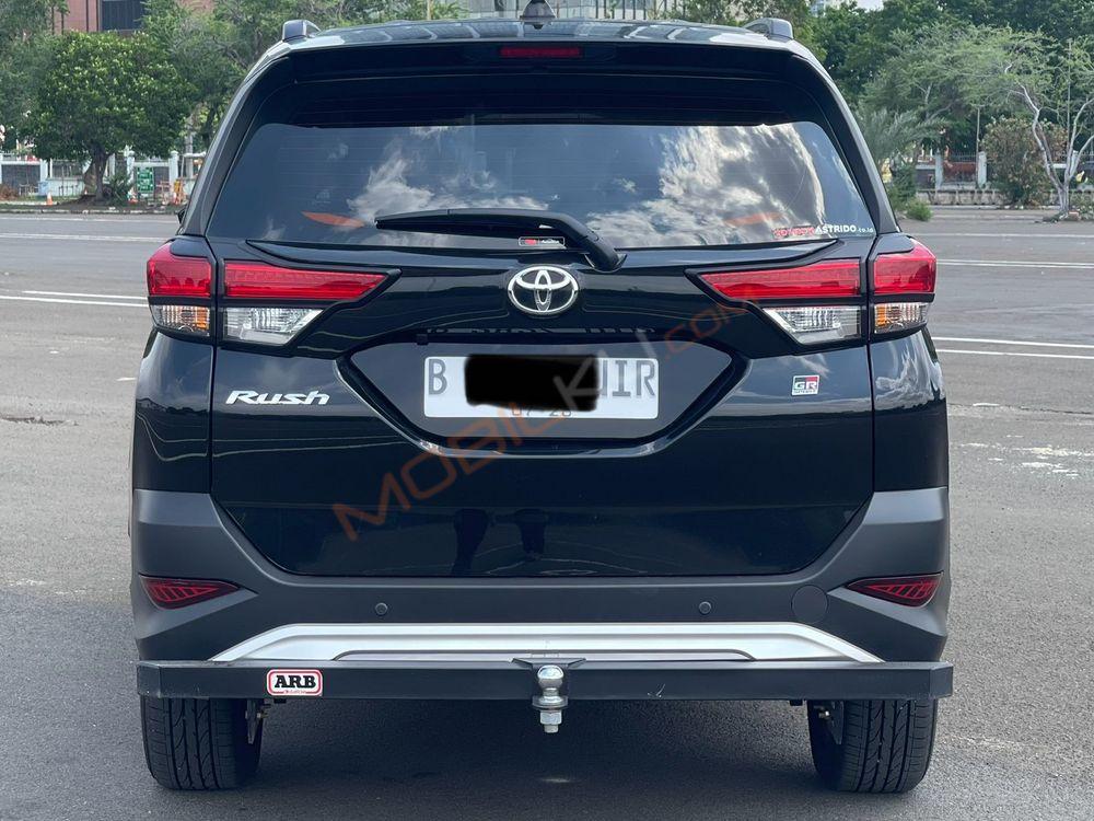 Mobil Toyota Rush 2023