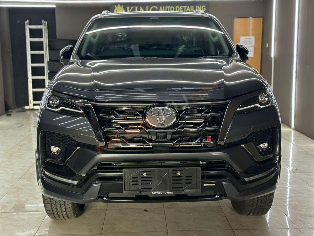Mobil Toyota Fortuner 2023