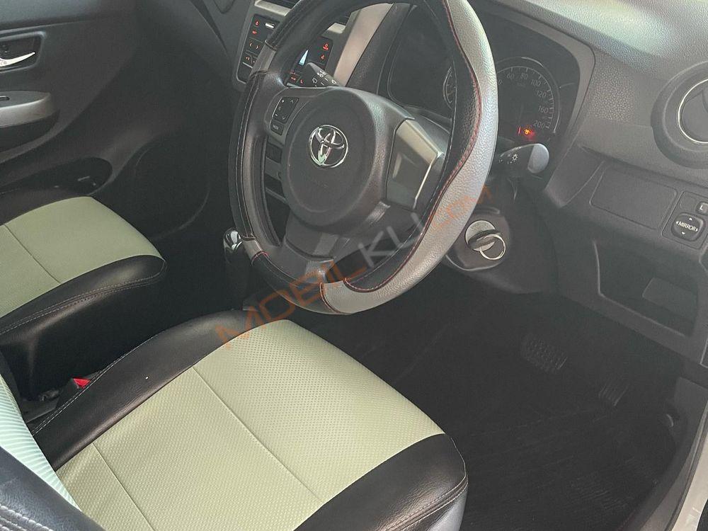 Mobil Toyota Agya 2019