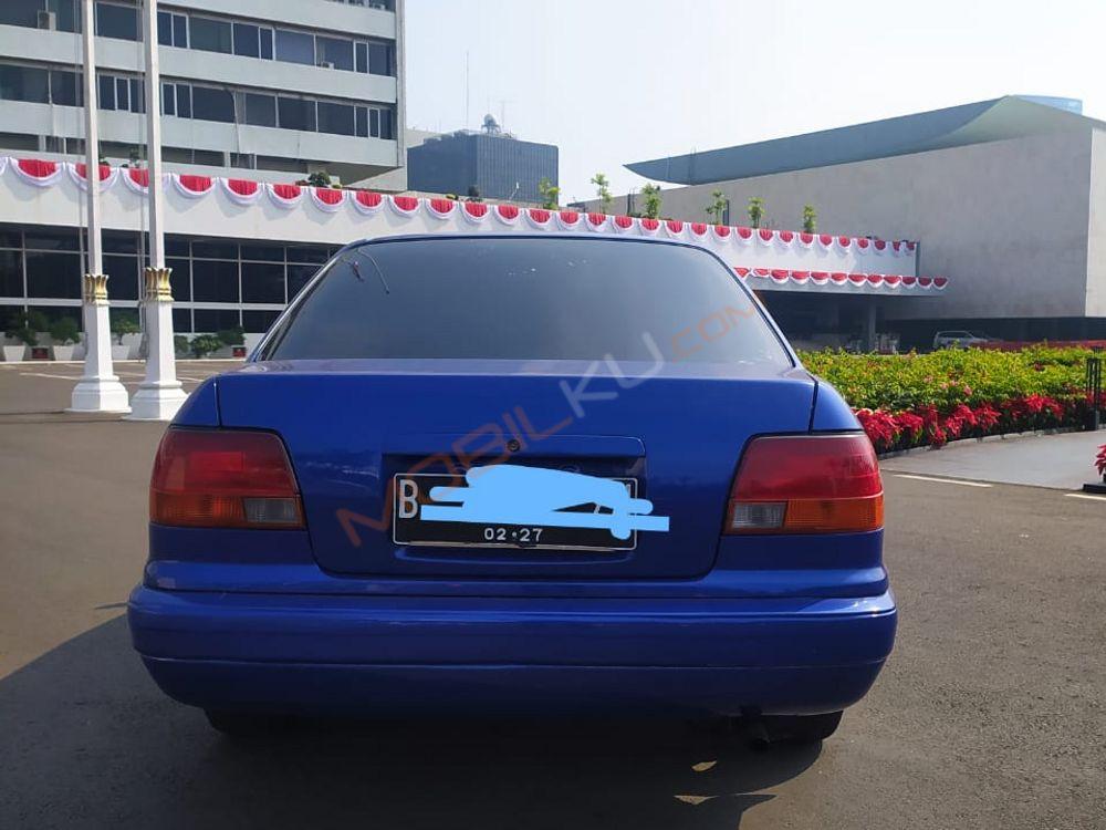 Mobil Toyota Corolla 1996