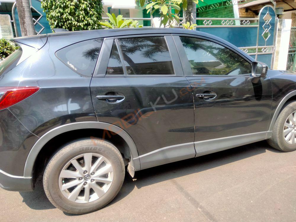 Mobil Mazda CX-5 2014