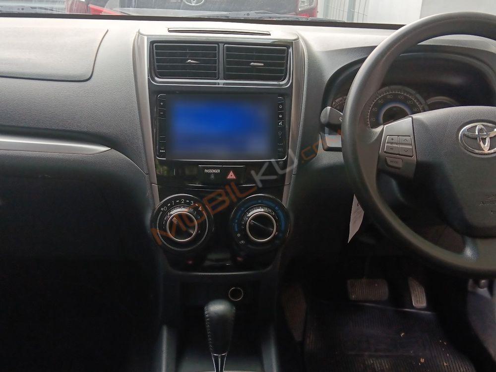 Mobil Toyota Avanza 2019