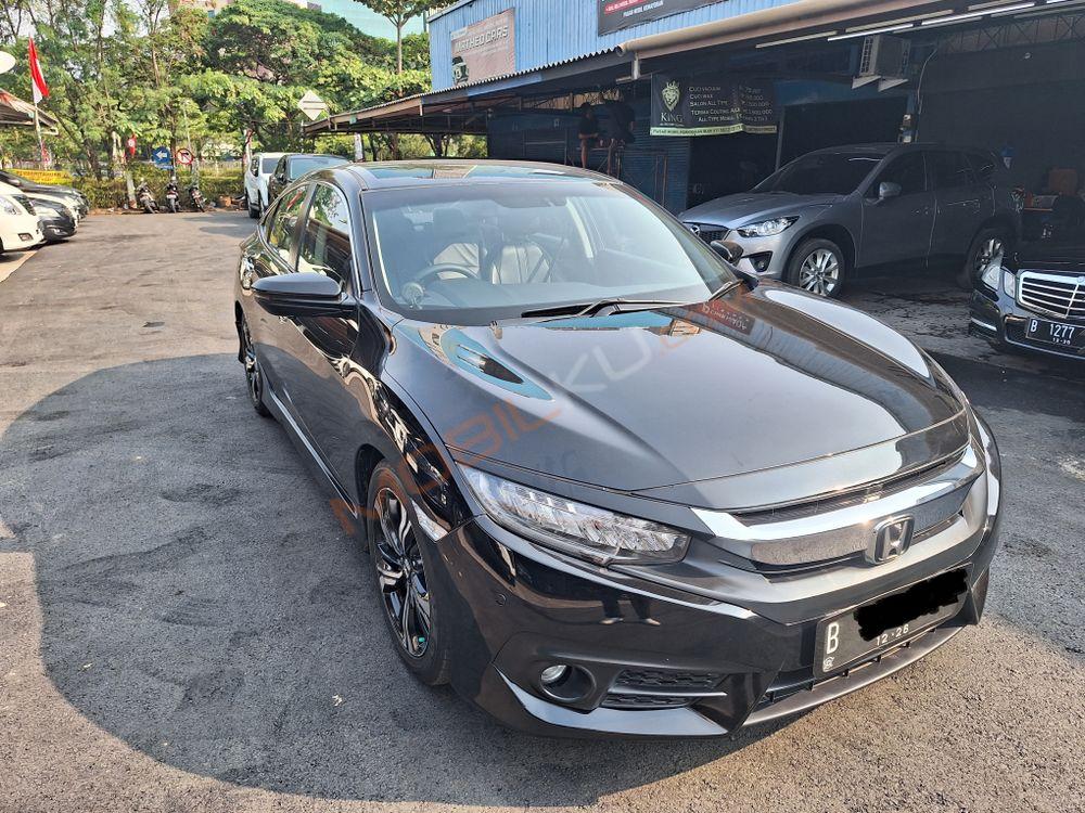 Mobil Honda Civic Sedan 2017