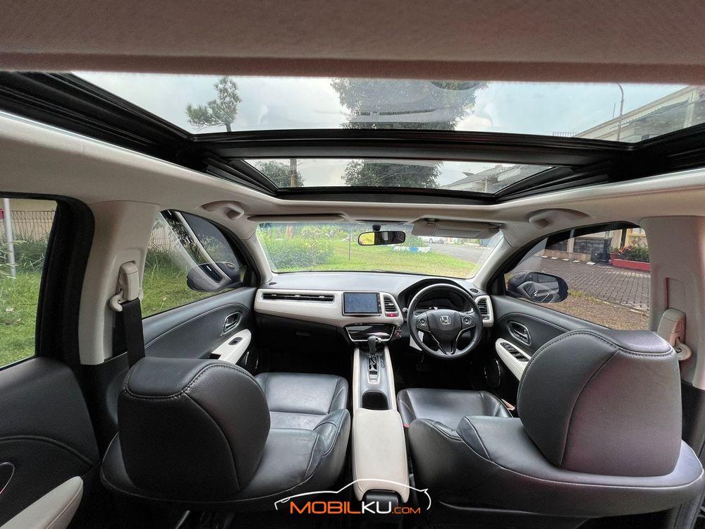 Mobil Honda HR-V 2017