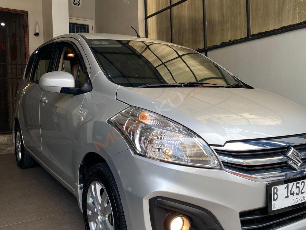 Mobil Suzuki Ertiga 2017
