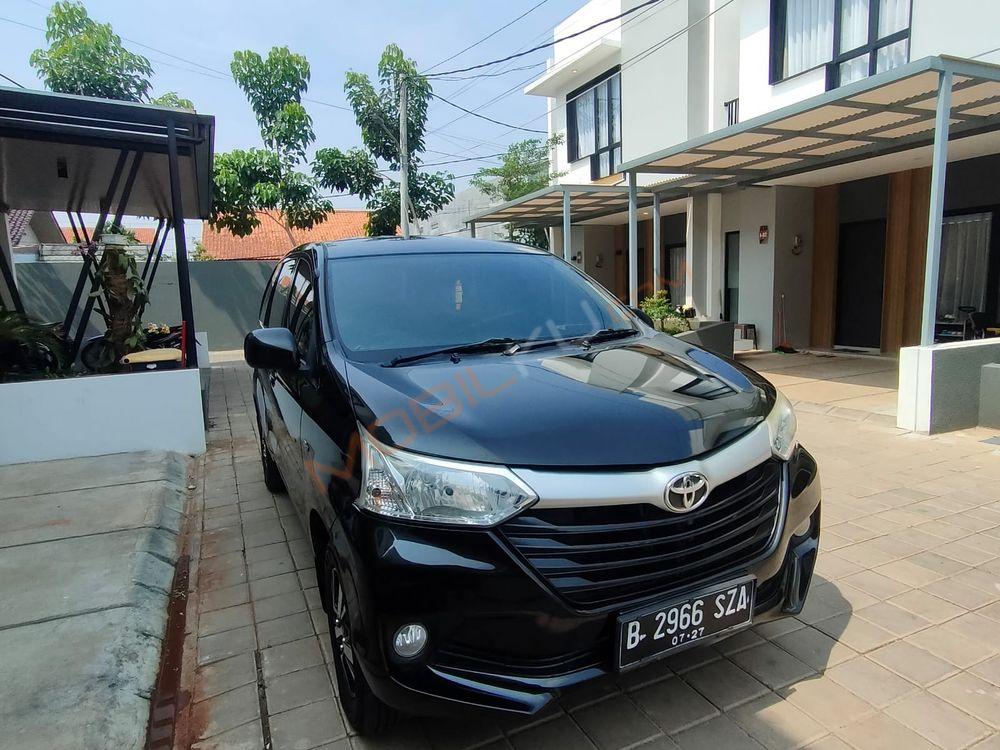 Mobil Toyota Avanza 2017
