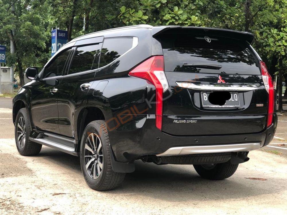 Mobil Mitsubishi Pajero Sport 2017