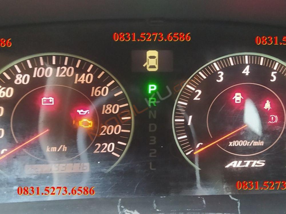 Mobil Toyota Corolla 2006