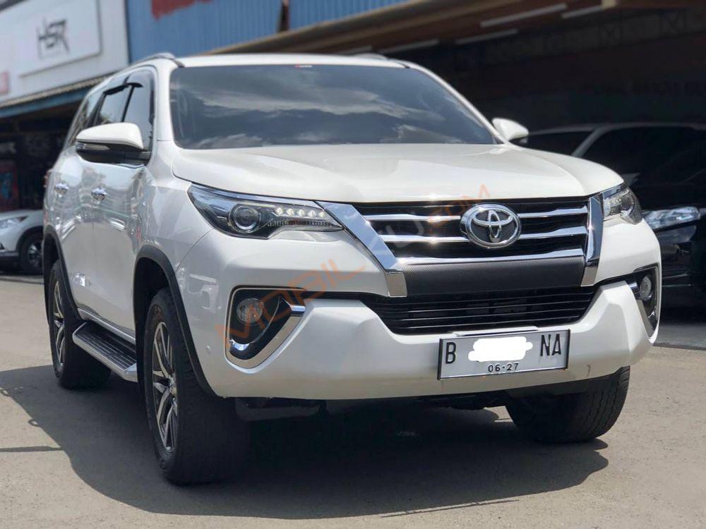Mobil Toyota Fortuner 2017