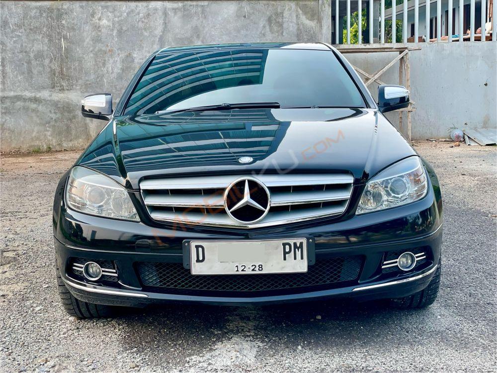 Mobil Mercedes-Benz C-Class 2008