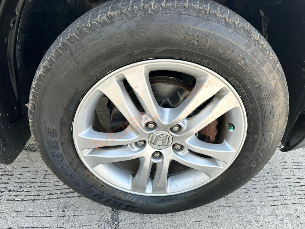 Mobil Honda CR-V 2010