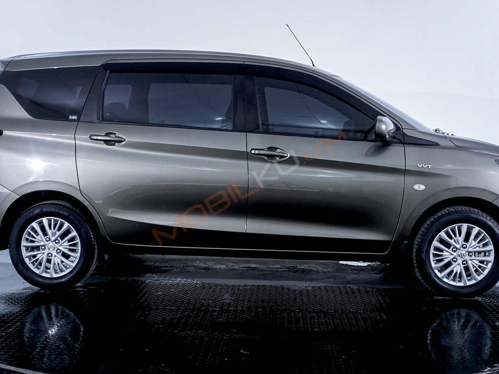 Mobil Suzuki Ertiga 2022