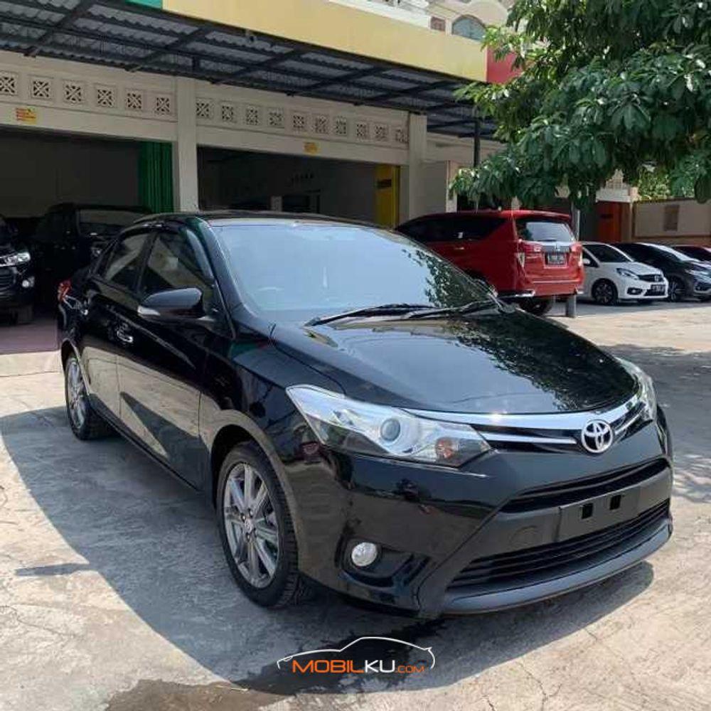 Mobil Toyota Vios 2016