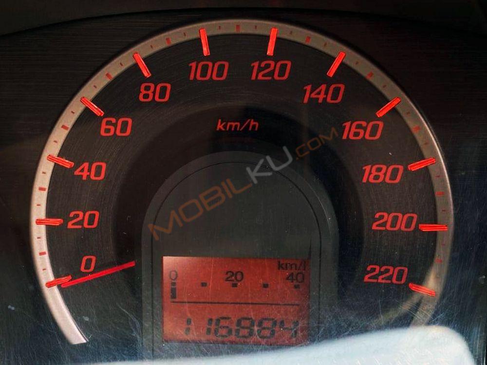 Mobil Honda Jazz 2012