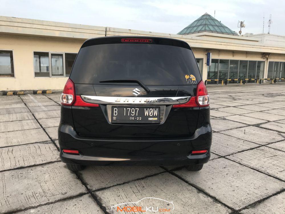 Mobil Suzuki Ertiga 2017