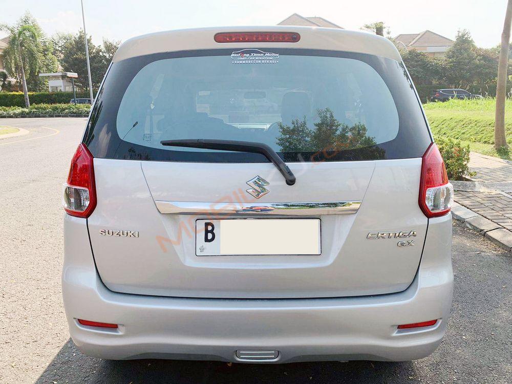 Mobil Suzuki Ertiga 2014