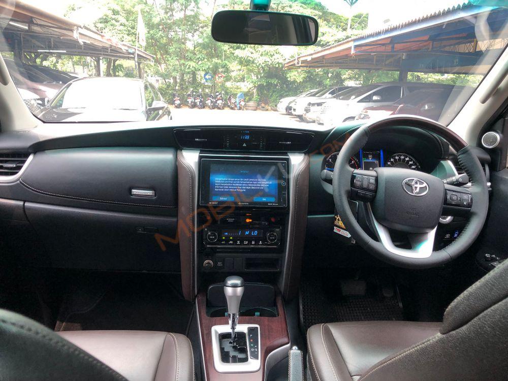 Mobil Toyota Fortuner 2016