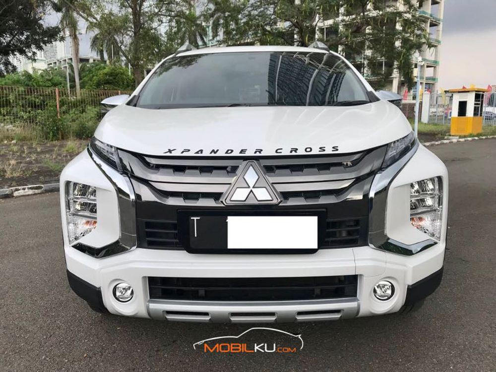 Mobil Mitsubishi Xpander Cross 2020