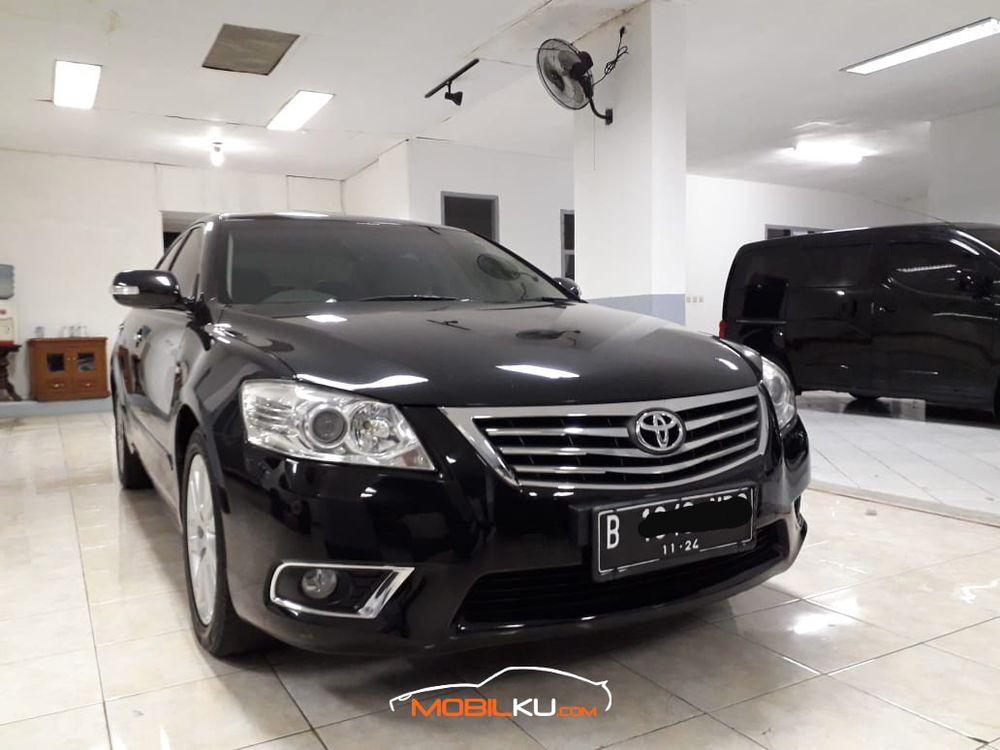 Mobil Toyota Camry 2009