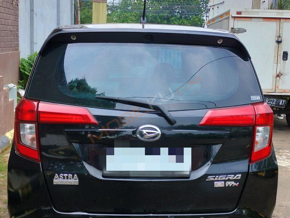Mobil Daihatsu Sigra 2018