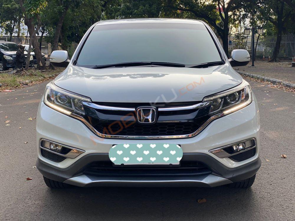 Mobil Honda CR-V 2015