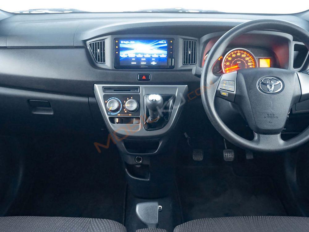 Mobil Toyota Calya 2023