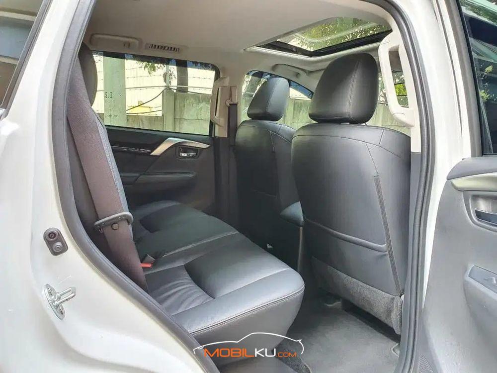 Mobil Mitsubishi Pajero Sport 2019