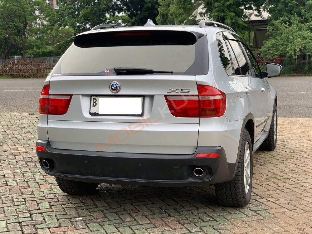 Mobil BMW X5 2008