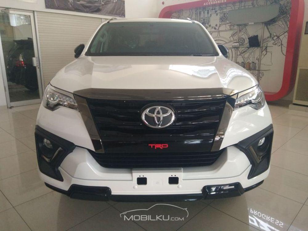 Mobil Toyota Fortuner 2019