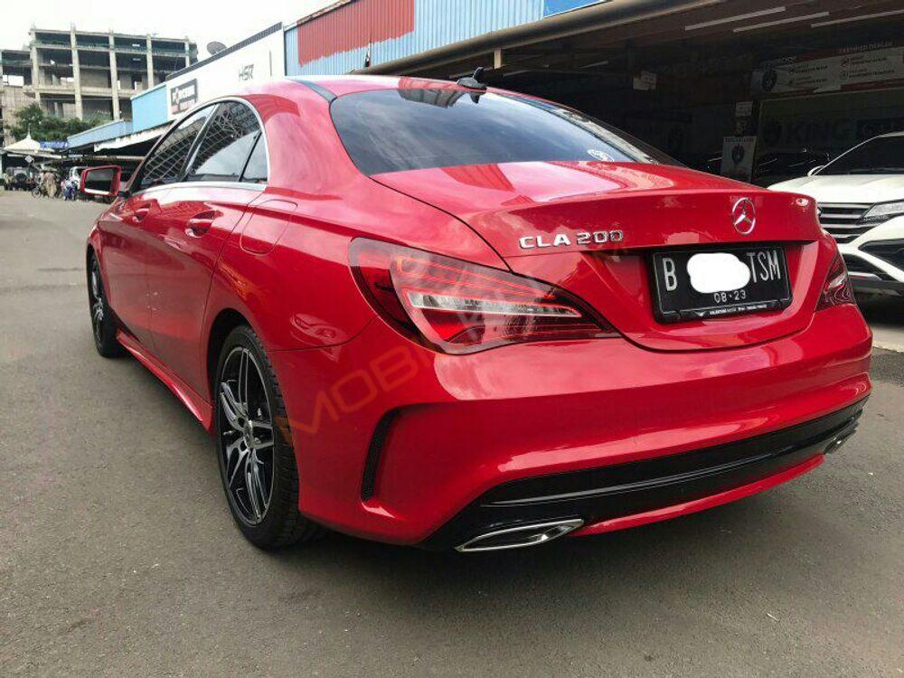 Mobil Mercedes-Benz CLA 2018