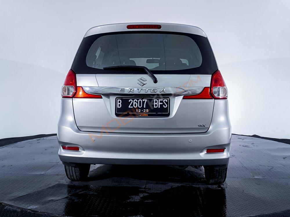 Mobil Suzuki Ertiga 2015