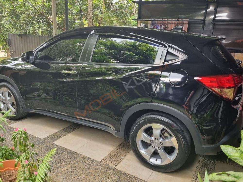 Mobil Honda HR-V 2017