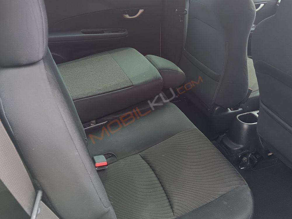 Mobil Honda Mobilio 2016