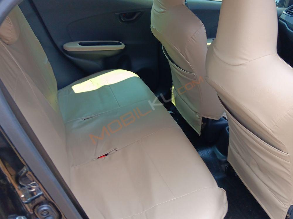 Mobil Honda Brio 2020