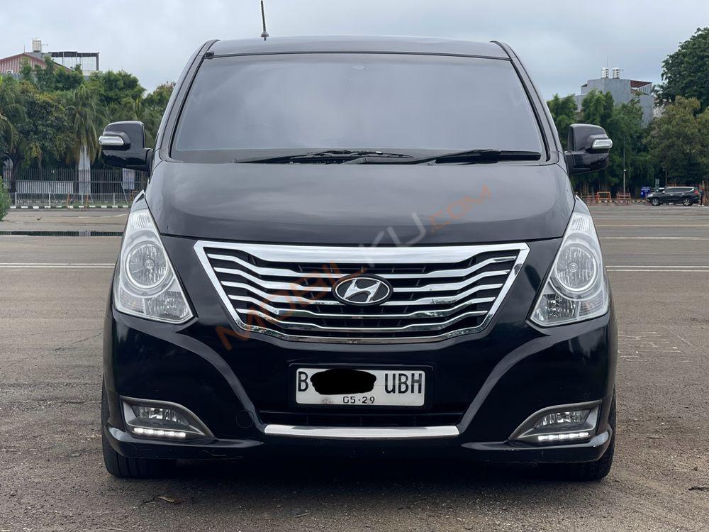 Mobil Hyundai H-1 2018
