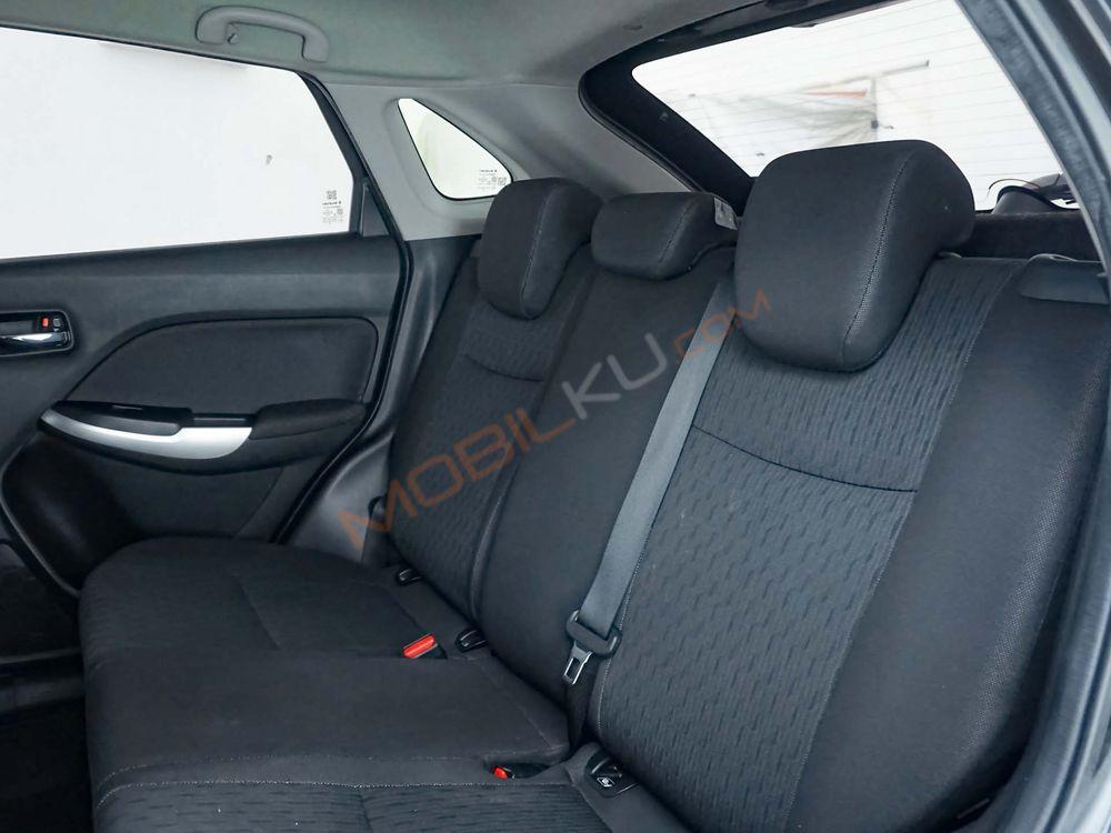 Mobil Suzuki Baleno 2019